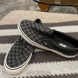 VANS Classic Slip-On Checkerboard Shoe black size 10.5 men’s 12 women’s